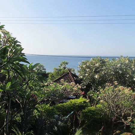 Hotel Bo'S Bungalows And Restaurant Bali Exterior foto