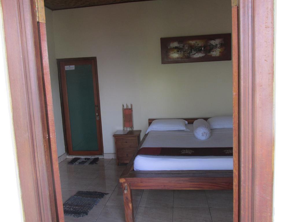 Hotel Bo'S Bungalows And Restaurant Bali Exterior foto