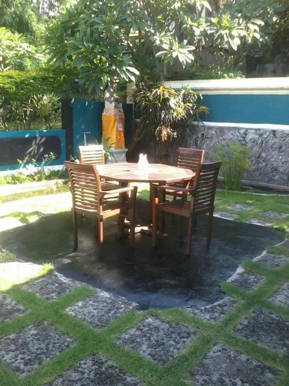 Hotel Bo'S Bungalows And Restaurant Bali Exterior foto